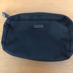 Tumi for Delta Cosmetic Case